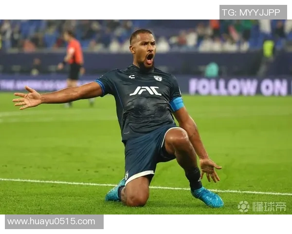 墨西哥足球新星崛起聚焦现役球员实力与未来发展潜力分析